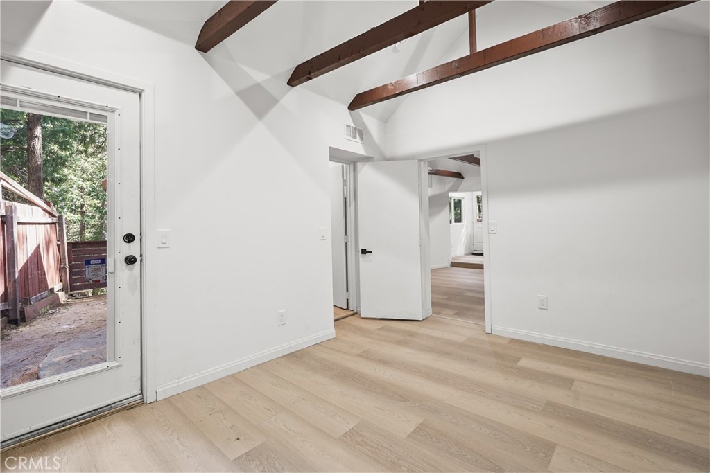 23817 Crest Forest Drive Property Photo 16