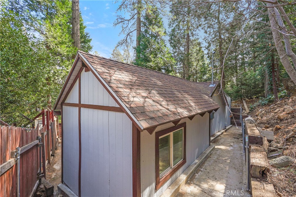 23817 Crest Forest Drive Property Photo 21