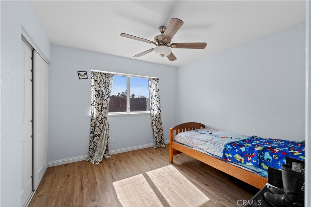18414 Thomas Court Property Photo 17