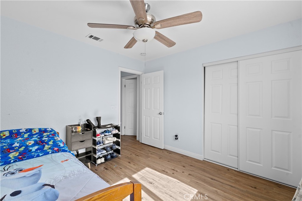 18414 Thomas Court Property Photo 18