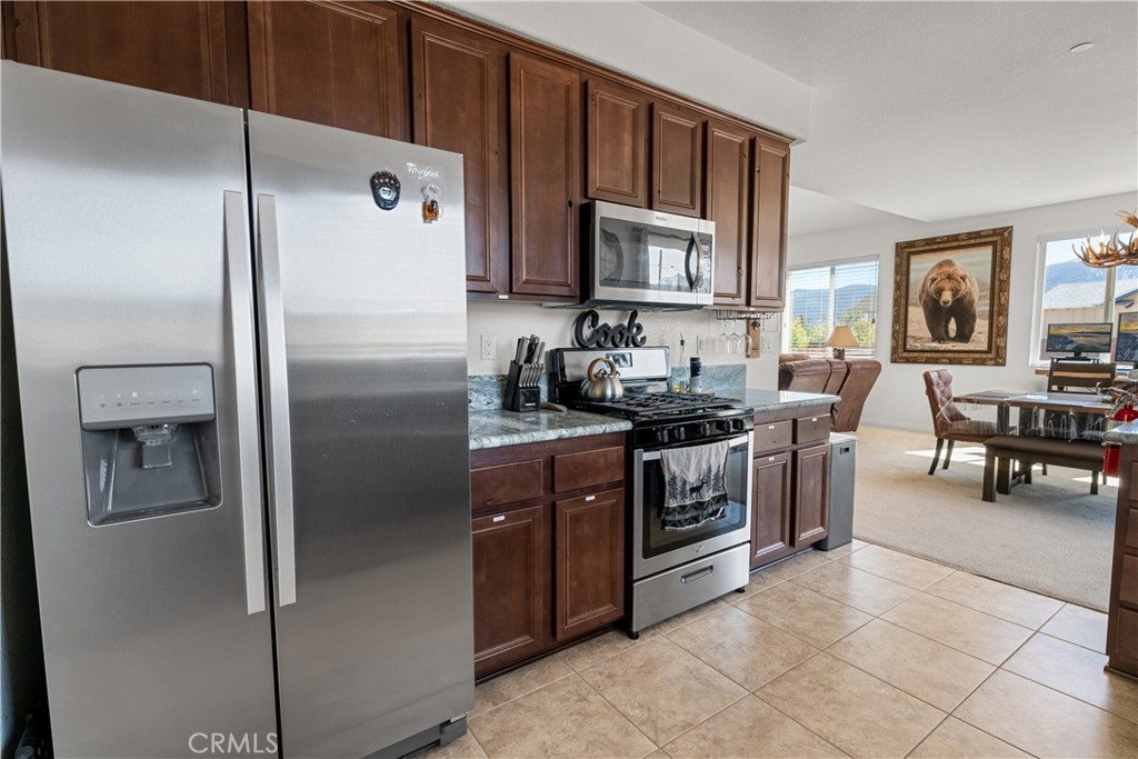 341 Maple Ridge Drive Property Photo 18