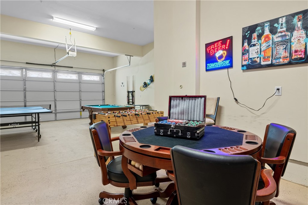341 Maple Ridge Drive Property Photo 40
