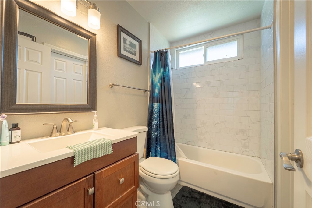 16246 Pine Street Property Photo 13