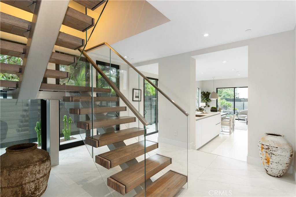 34621 Via Catalina Property Photo 3