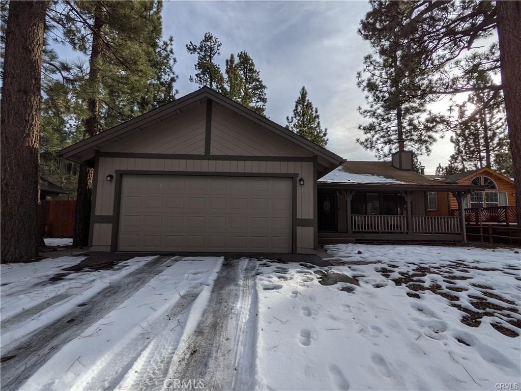 542 E Barker Boulevard Property Photo 3