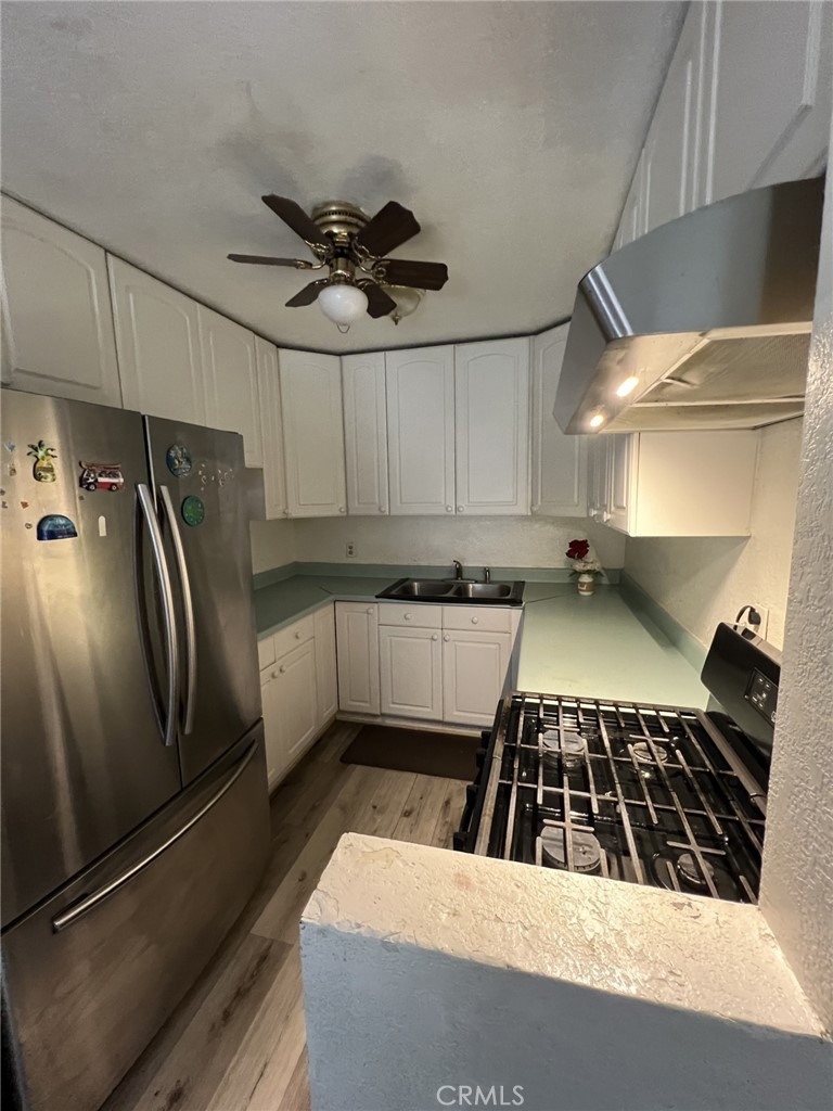 9850 Cypress Avenue Property Photo 17