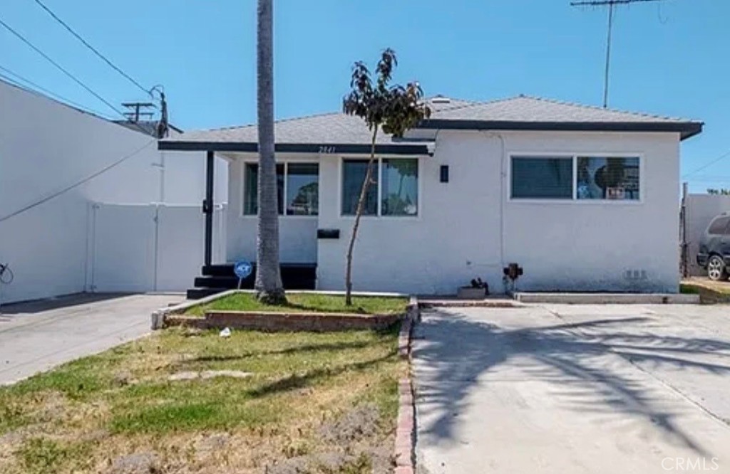 2841 E. Imperial Hwy. Property Photo 1