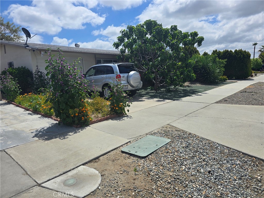 840 S Gilbert St Property Photo 4