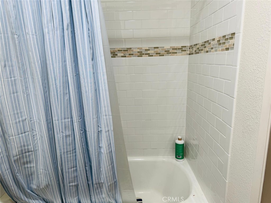 840 S Gilbert St Property Photo 16