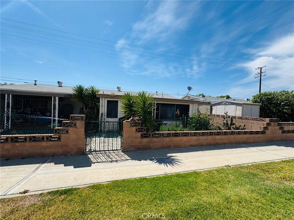 840 S Gilbert St Property Photo 28