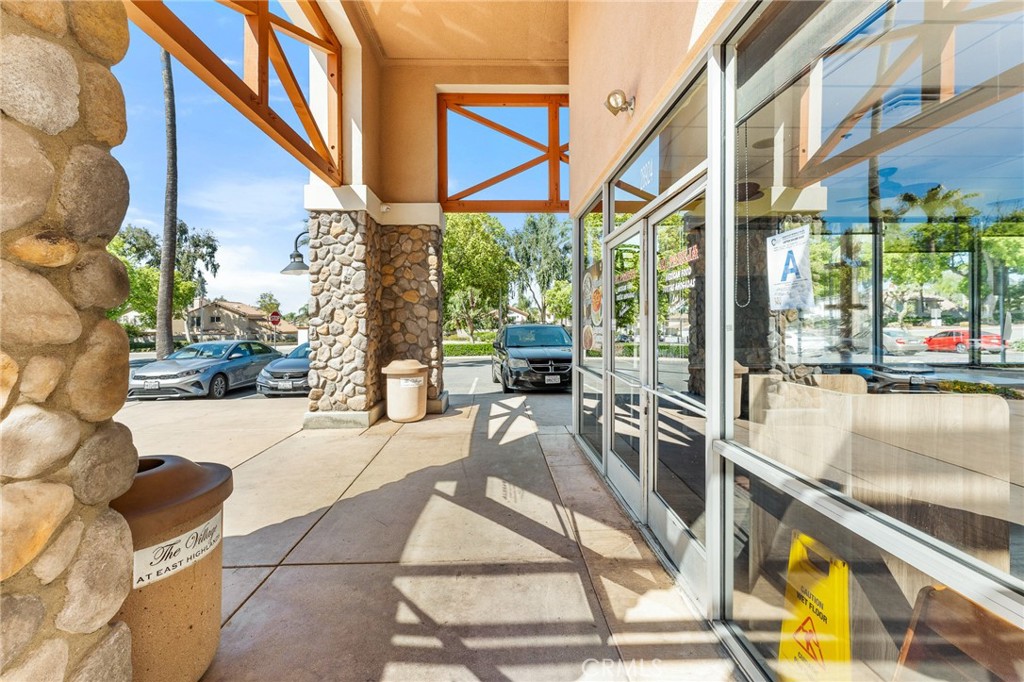 28924 Greenspot Road Property Photo 15