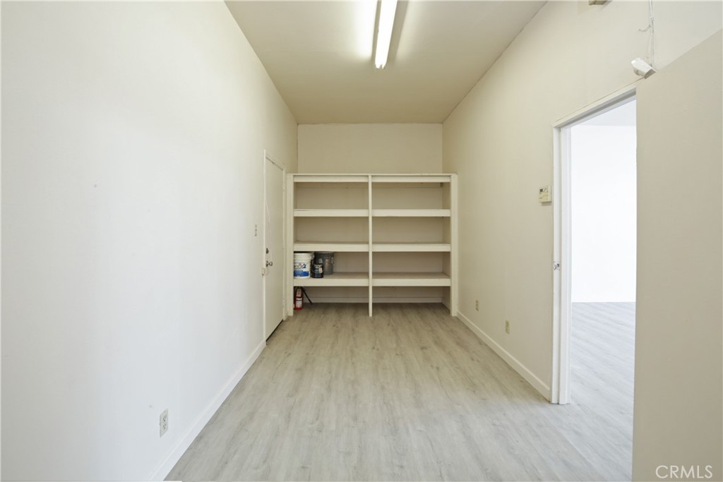 8306 Garfield Avenue 8308 Property Photo 5