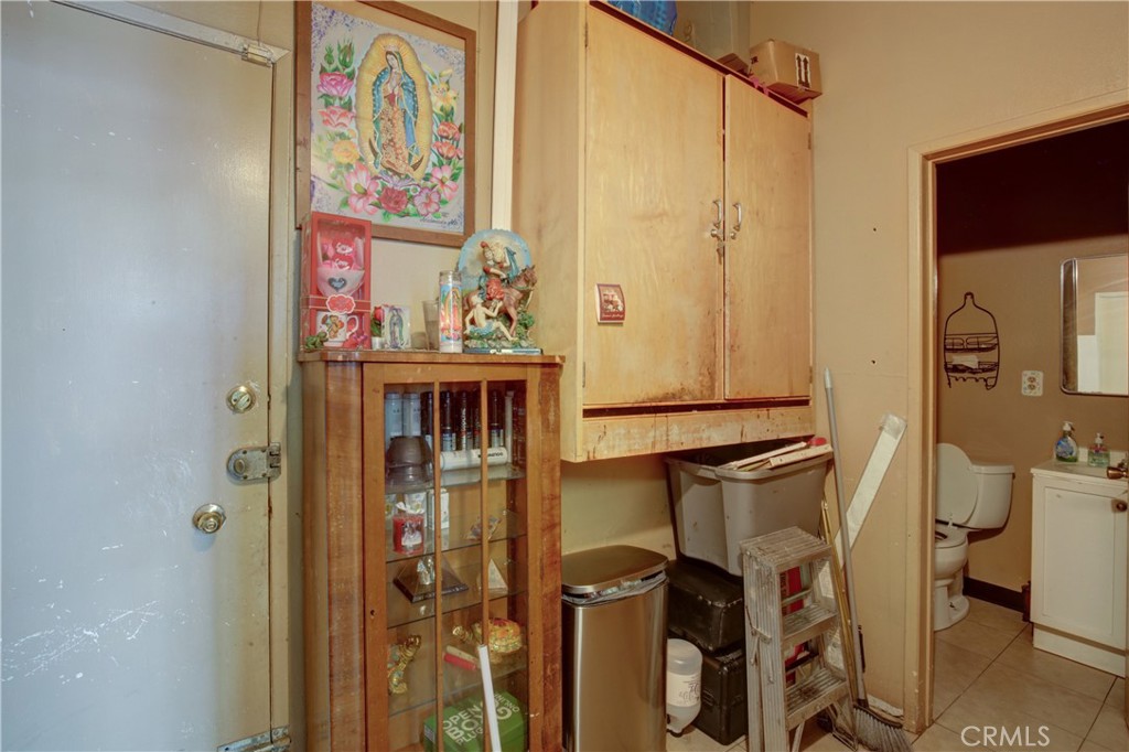 8306 Garfield Avenue 8308 Property Photo 20