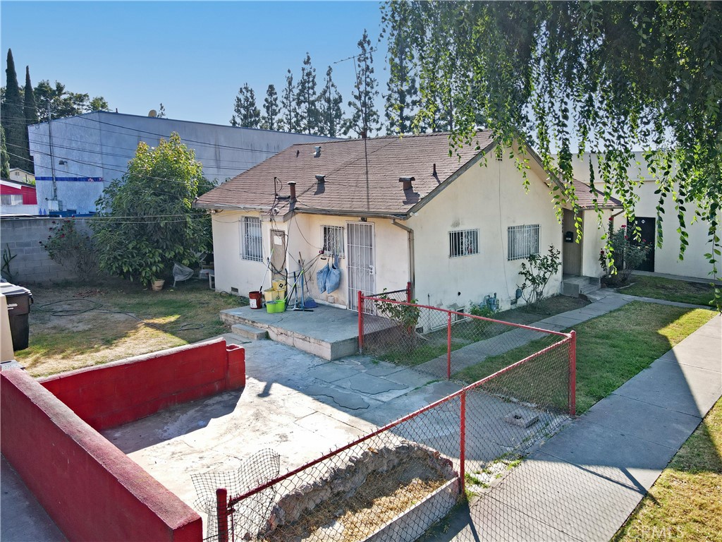 8306 Garfield Avenue 8308 Property Photo 25