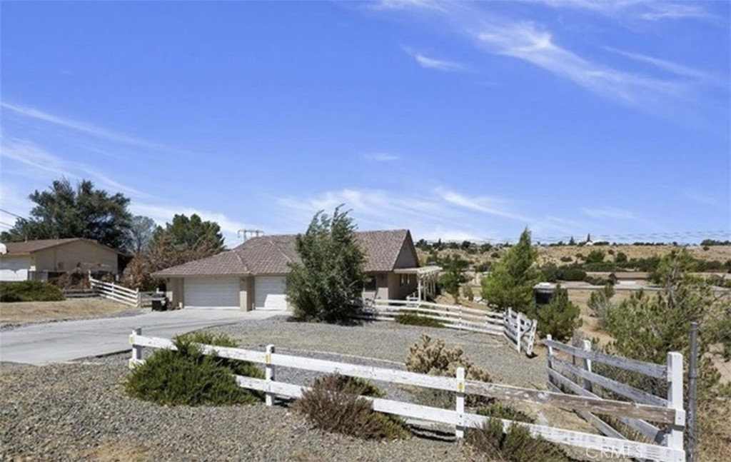7548 Chase Avenue Property Photo 3
