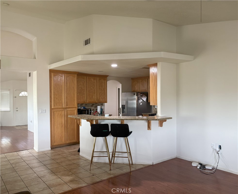 7548 Chase Avenue Property Photo 9