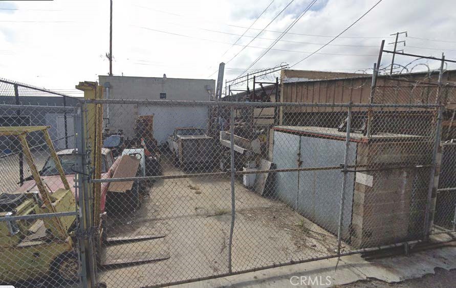 12621 Prairie Avenue Property Photo 6