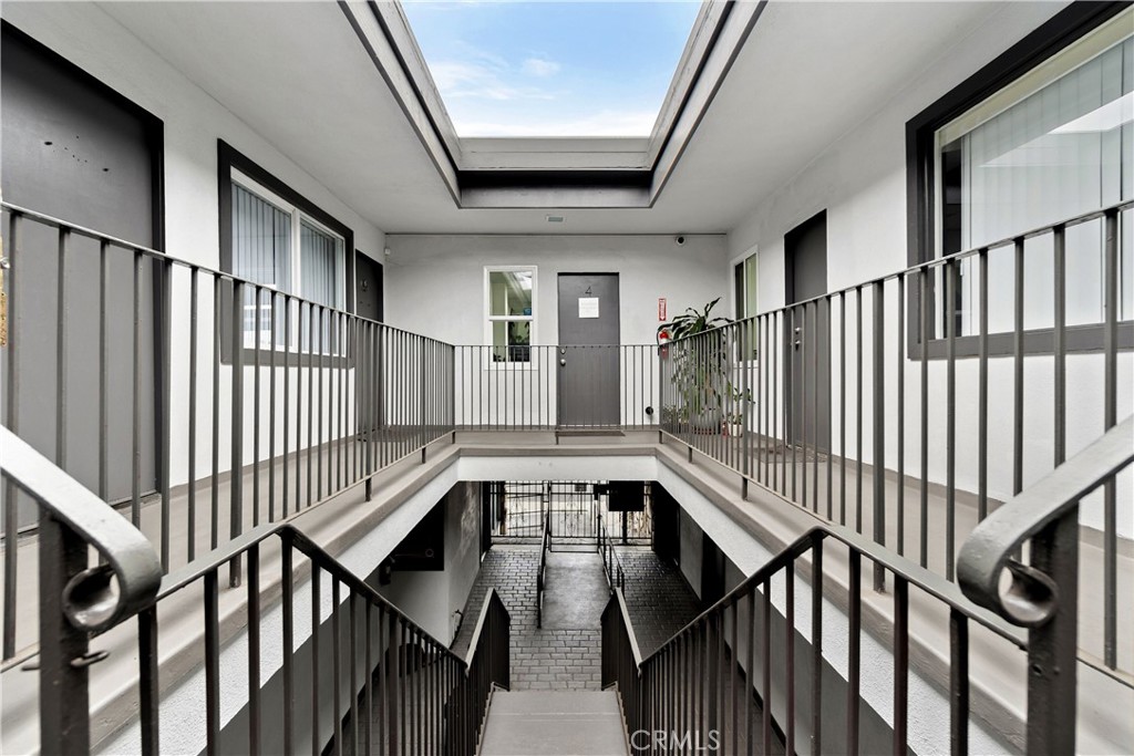 14015 Van Ness Avenue Property Photo 12