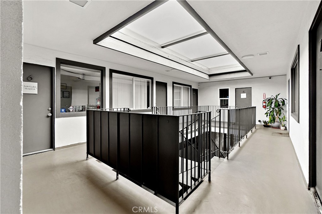 14015 Van Ness Avenue Property Photo 14