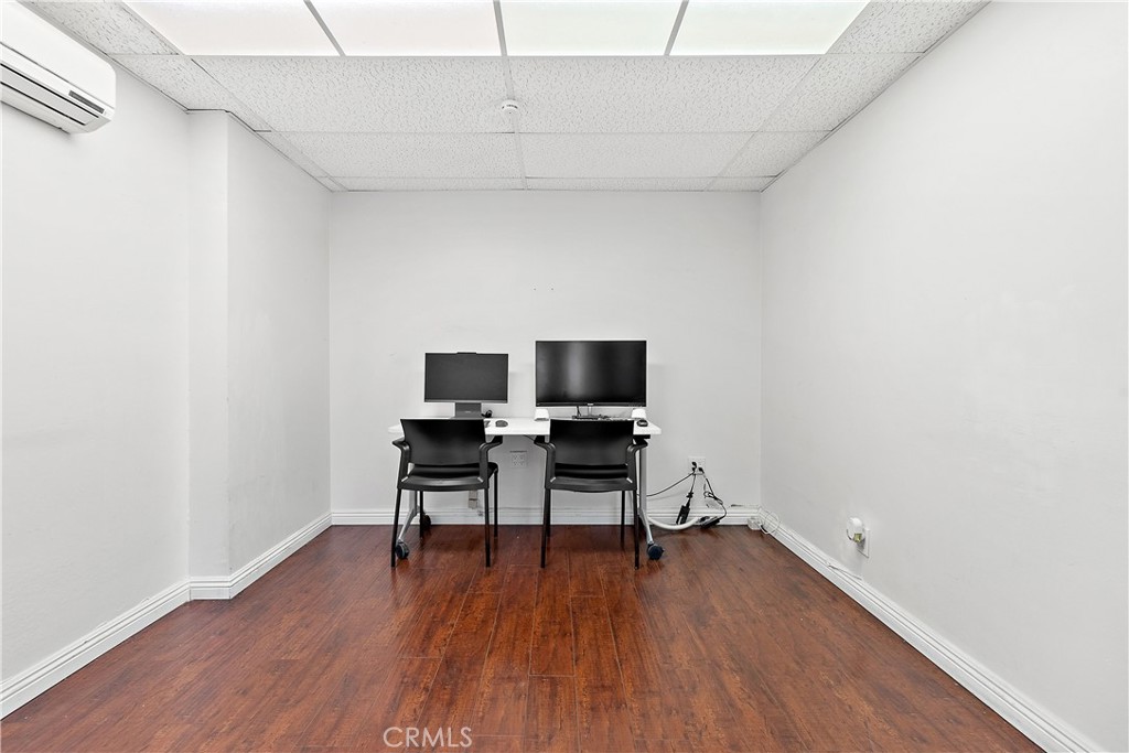 14015 Van Ness Avenue Property Photo 55