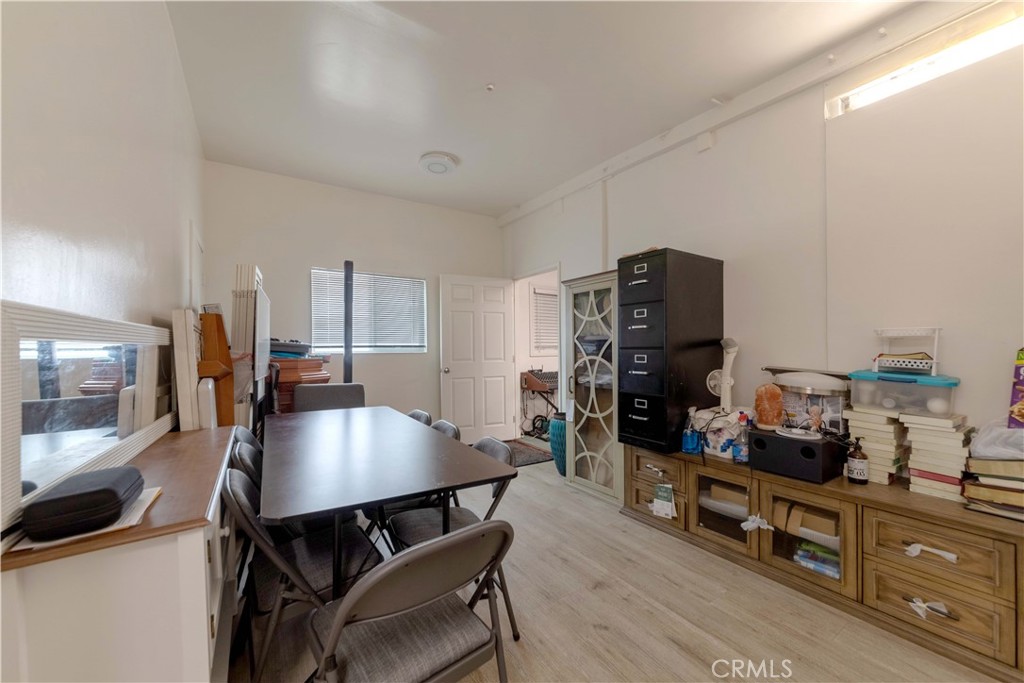 1025 S Catalina Street Property Photo 16