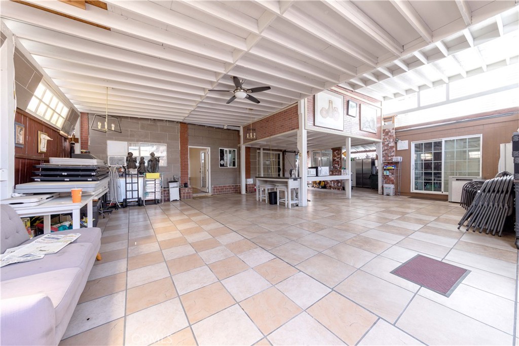1025 S Catalina Street Property Photo 20