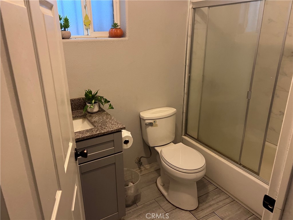 10970 Avalon Boulevard Property Photo 18