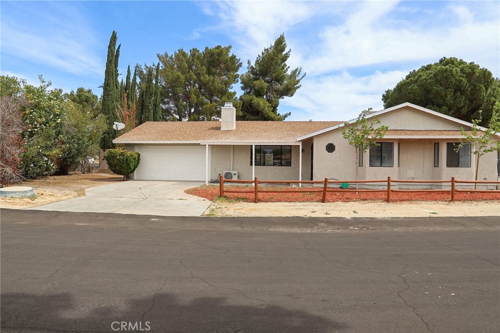 16109 Chuka Avenue Property Photo 1