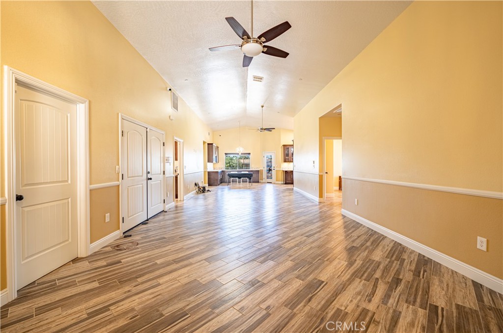 16028 Spruce Street Property Photo 7