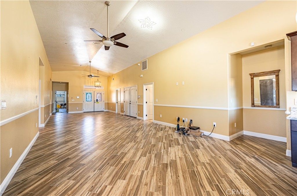 16028 Spruce Street Property Photo 8