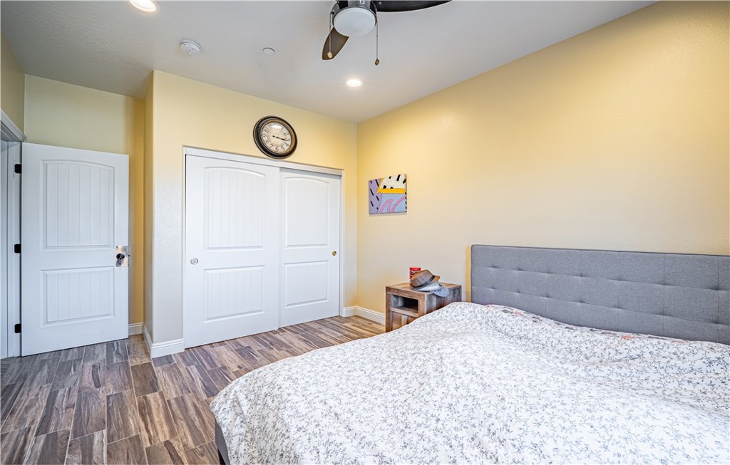 16028 Spruce Street Property Photo 13