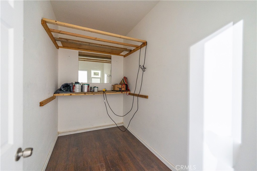 16028 Spruce Street Property Photo 23