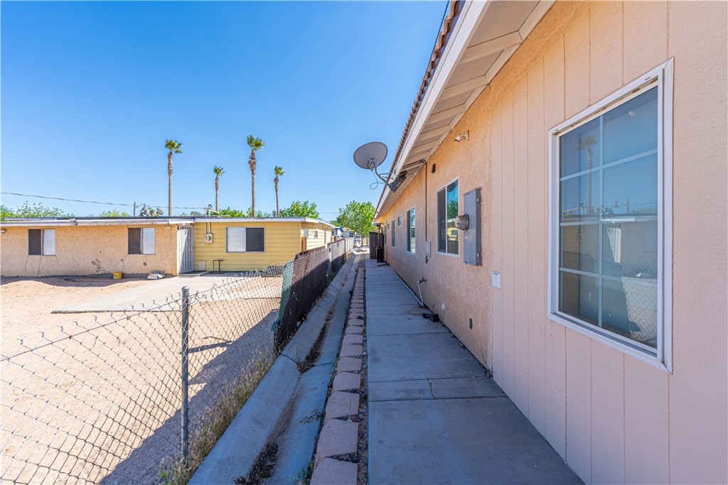 16028 Spruce Street Property Photo 37