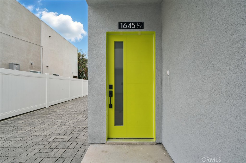 1643 W 82nd Street Property Photo 35