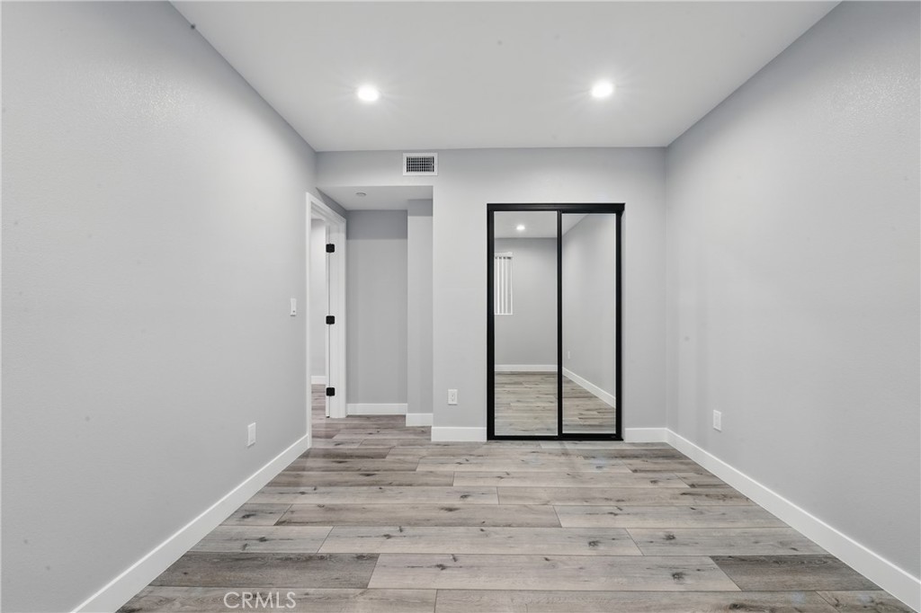 1643 W 82nd Street Property Photo 50