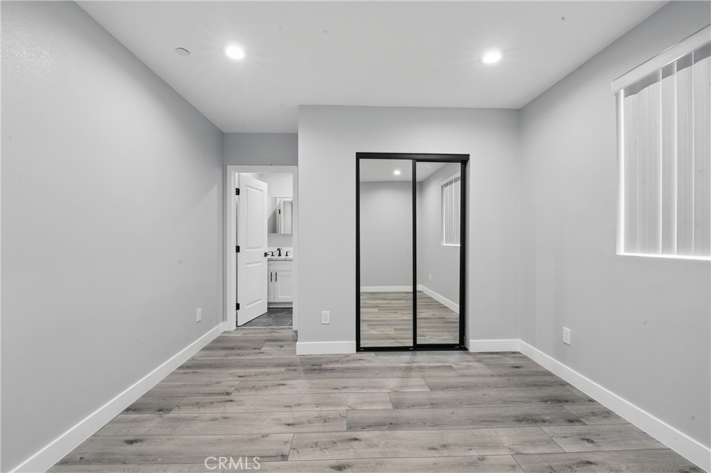 1643 W 82nd Street Property Photo 56