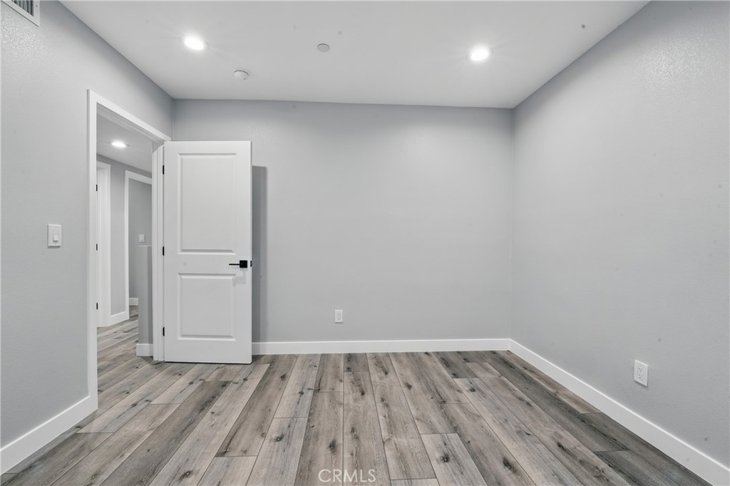 1643 W 82nd Street Property Photo 69