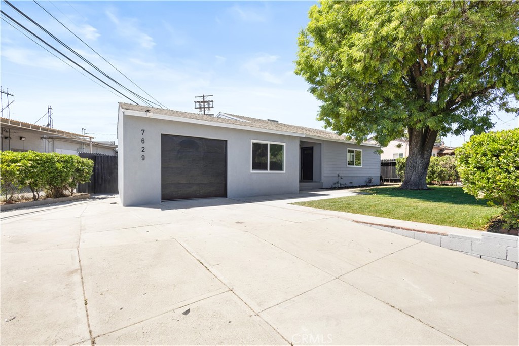 7629 Arcola Avenue Property Photo 1