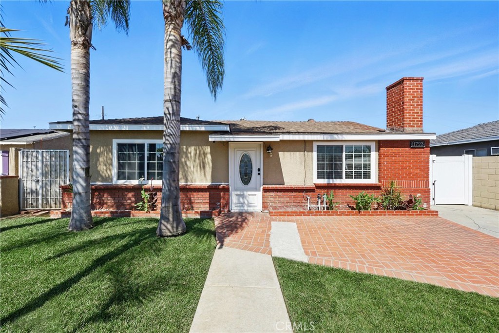 11723 Newgate Avenue Property Photo 1