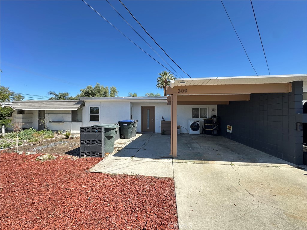 309 Santo Drive Property Photo