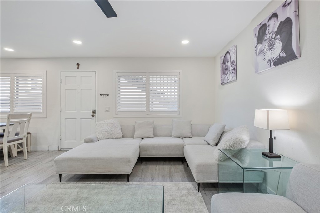 14865 Mulberry Drive 1101 Property Photo 12