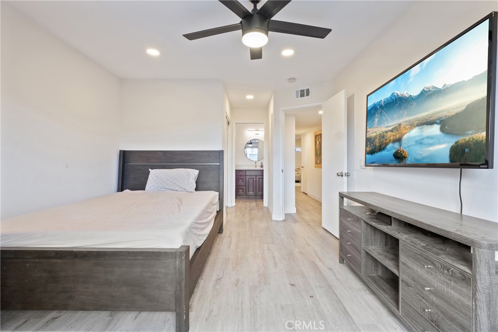 14865 Mulberry Drive 1101 Property Photo 15