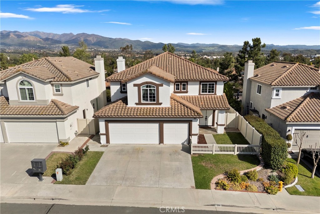 36 Via Tronido Property Photo 1