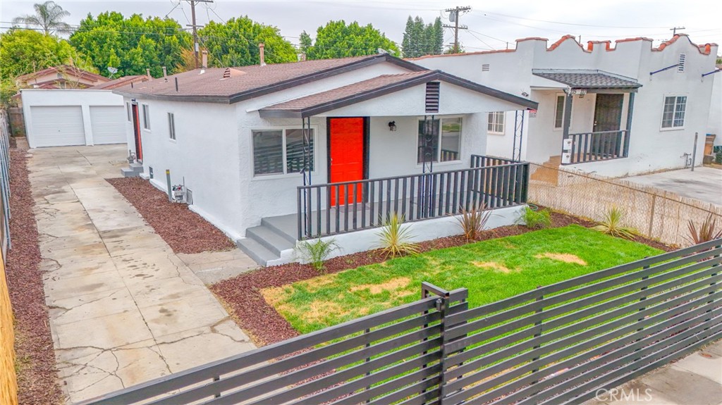 223 E 83rd Street Property Photo