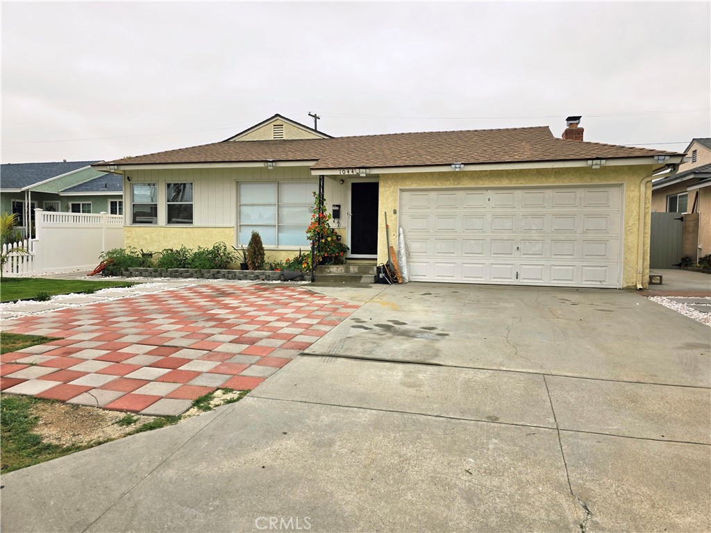 10446 Highdale Street Property Photo 1
