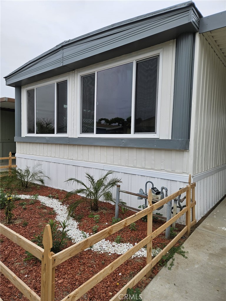 801 Schipper Street 20
