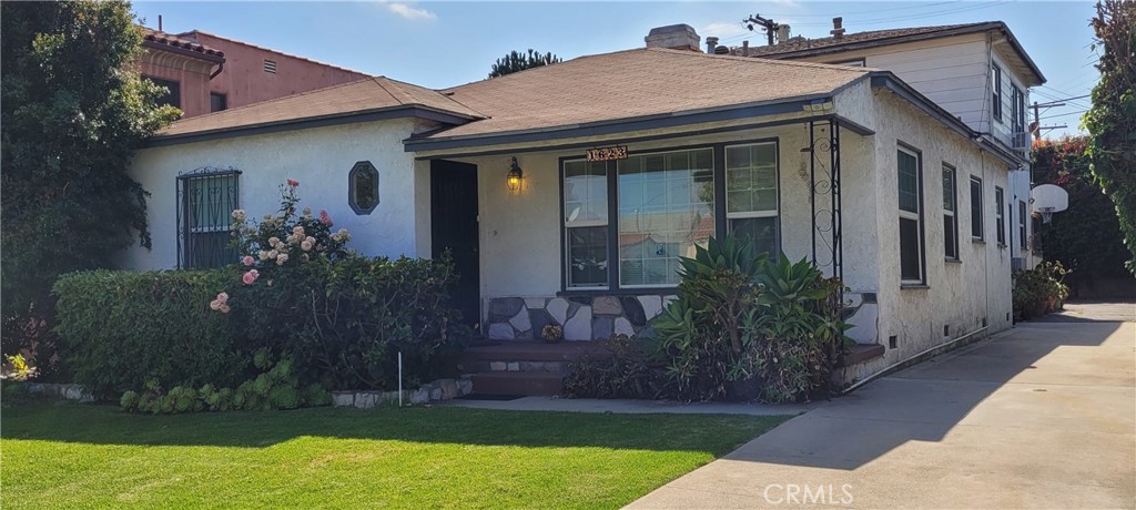 1623 S Sycamore Avenue Property Photo 1