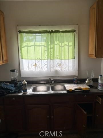 1413 E 77th Street Property Photo 5