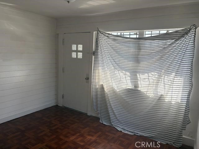 1413 E 77th Street Property Photo 16
