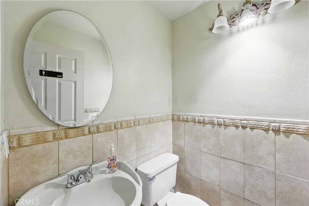5428 E Beverly Boulevard Property Photo 10